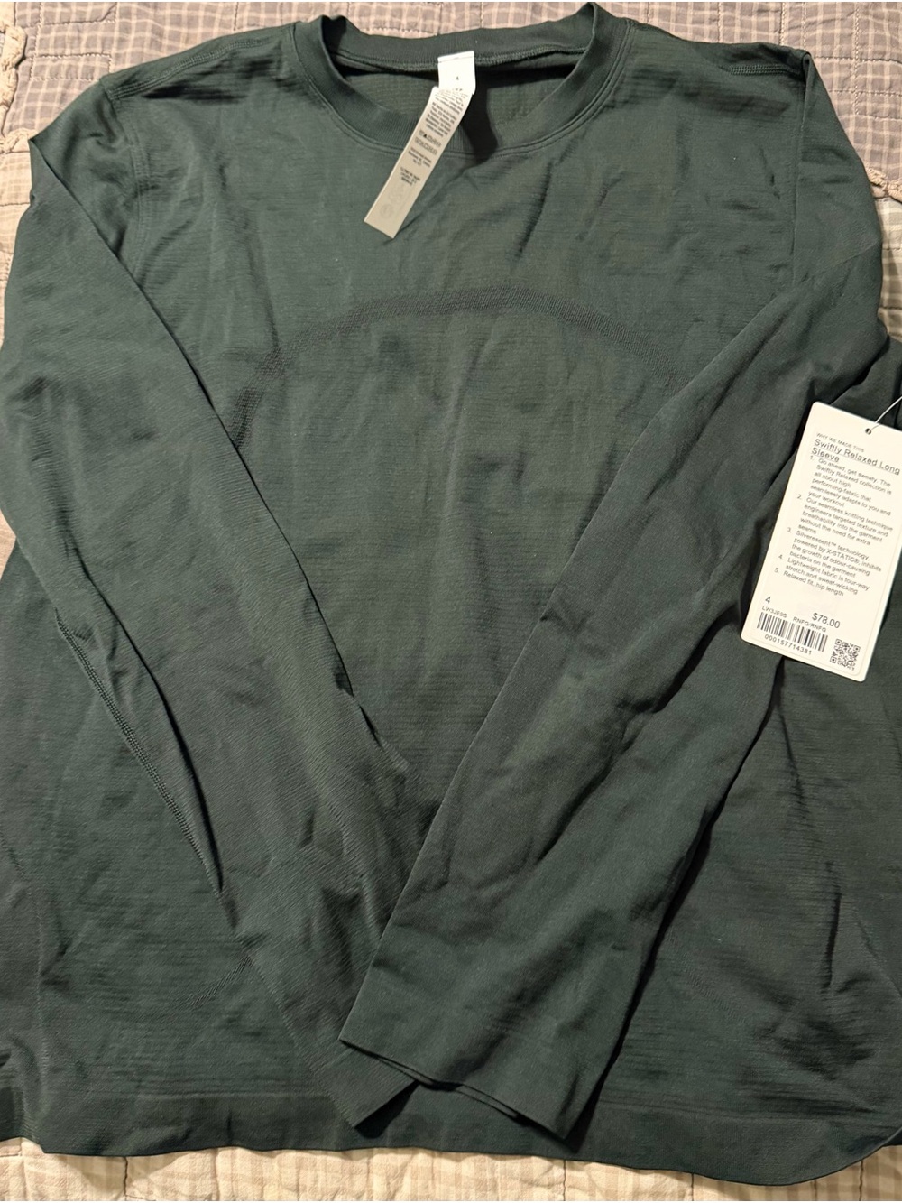 lululemon athletica swiftly Long Sleeve Tee in Dark Green
